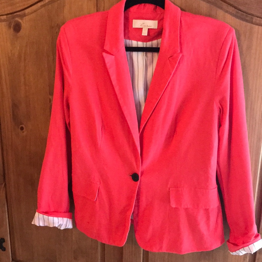 SOLD Coral blazer